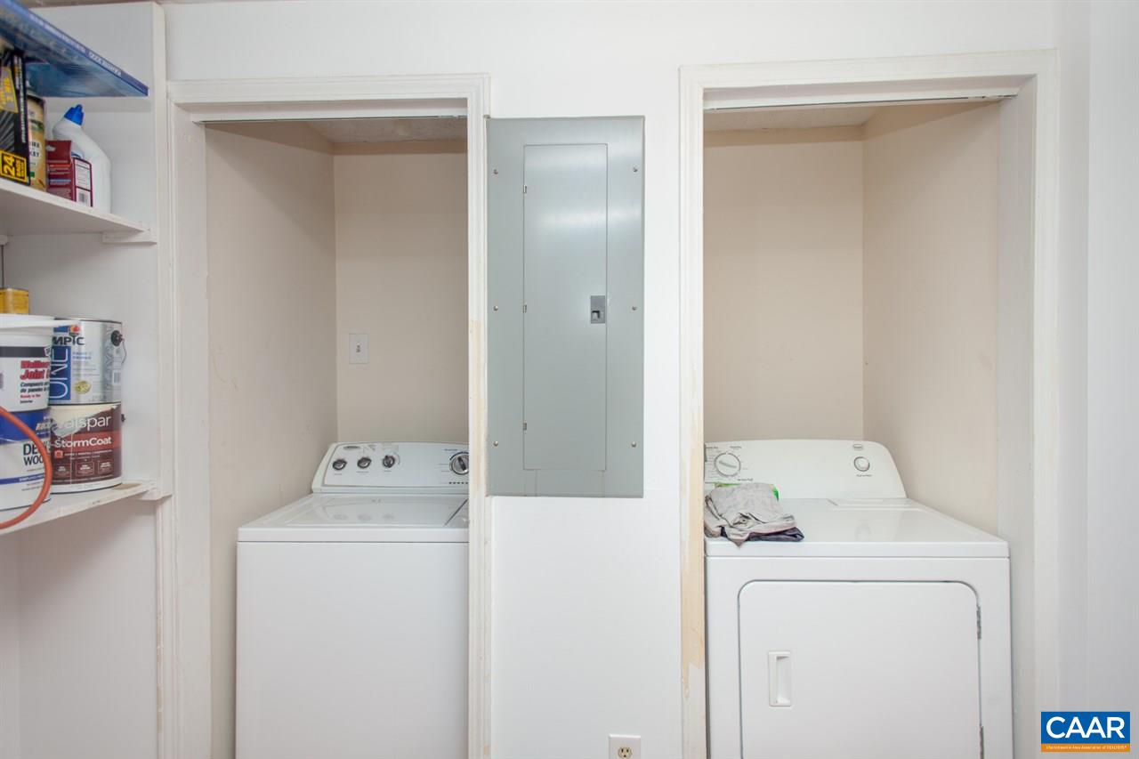 4202 Blenheim Road Charlottesville, VA 22902 - Photo 19 of 27 Gallery Image 19
