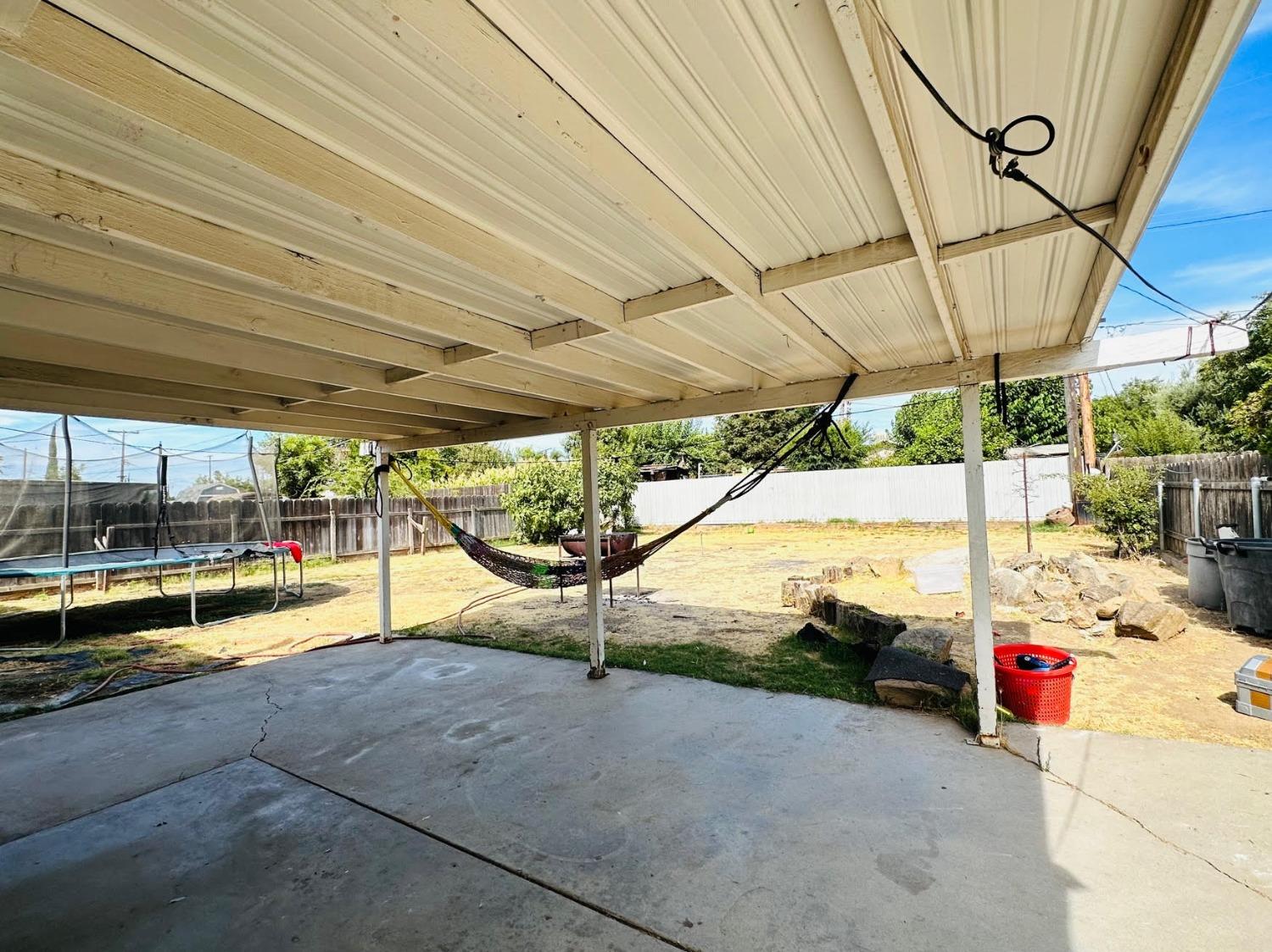 1421 Merced Street Madera, CA 93638 - Photo 15 of 17 Gallery Image 15