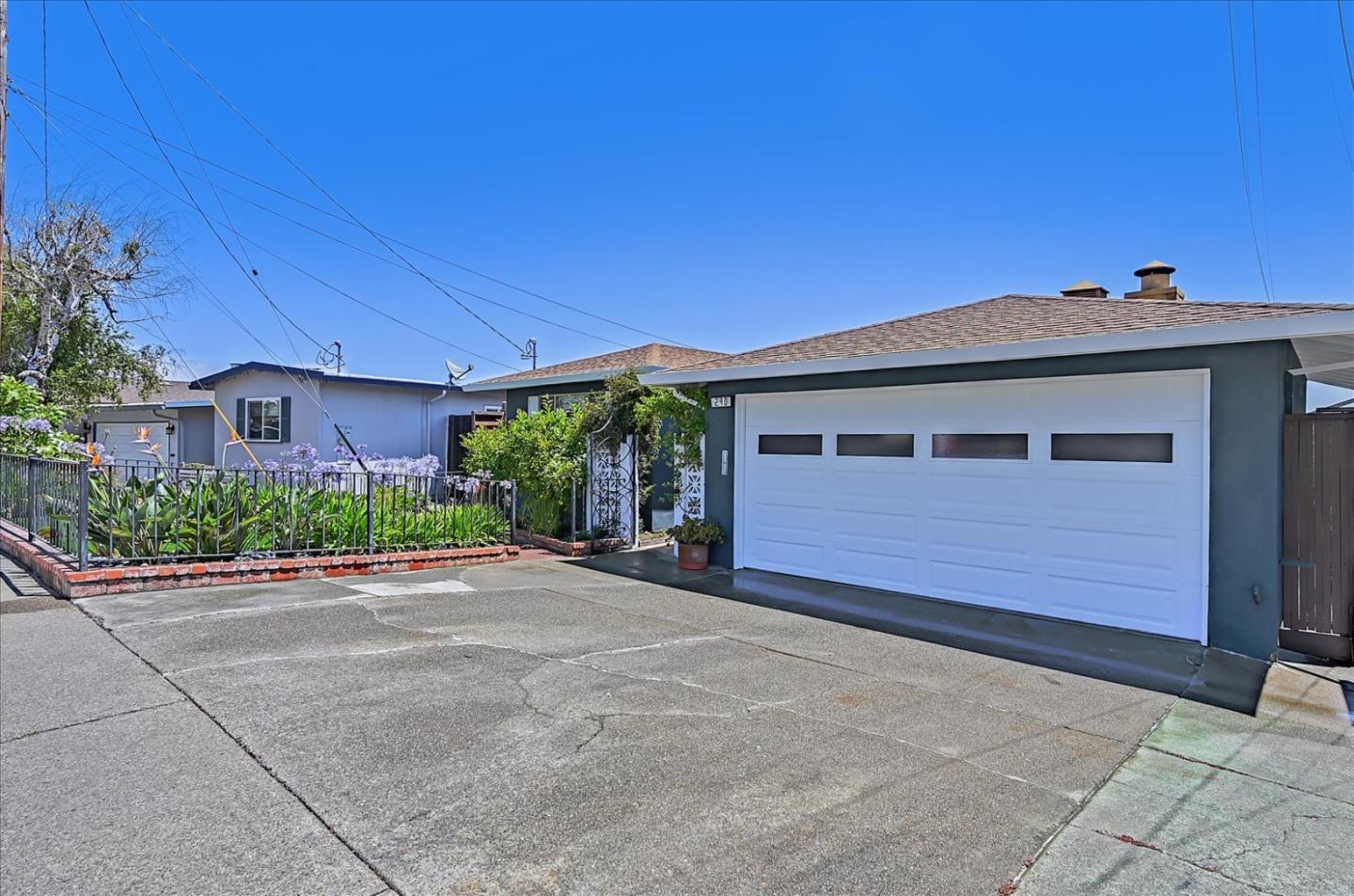 290 Alcott Road San Bruno, CA 94066 - Photo 3 of 52 Gallery Image 3