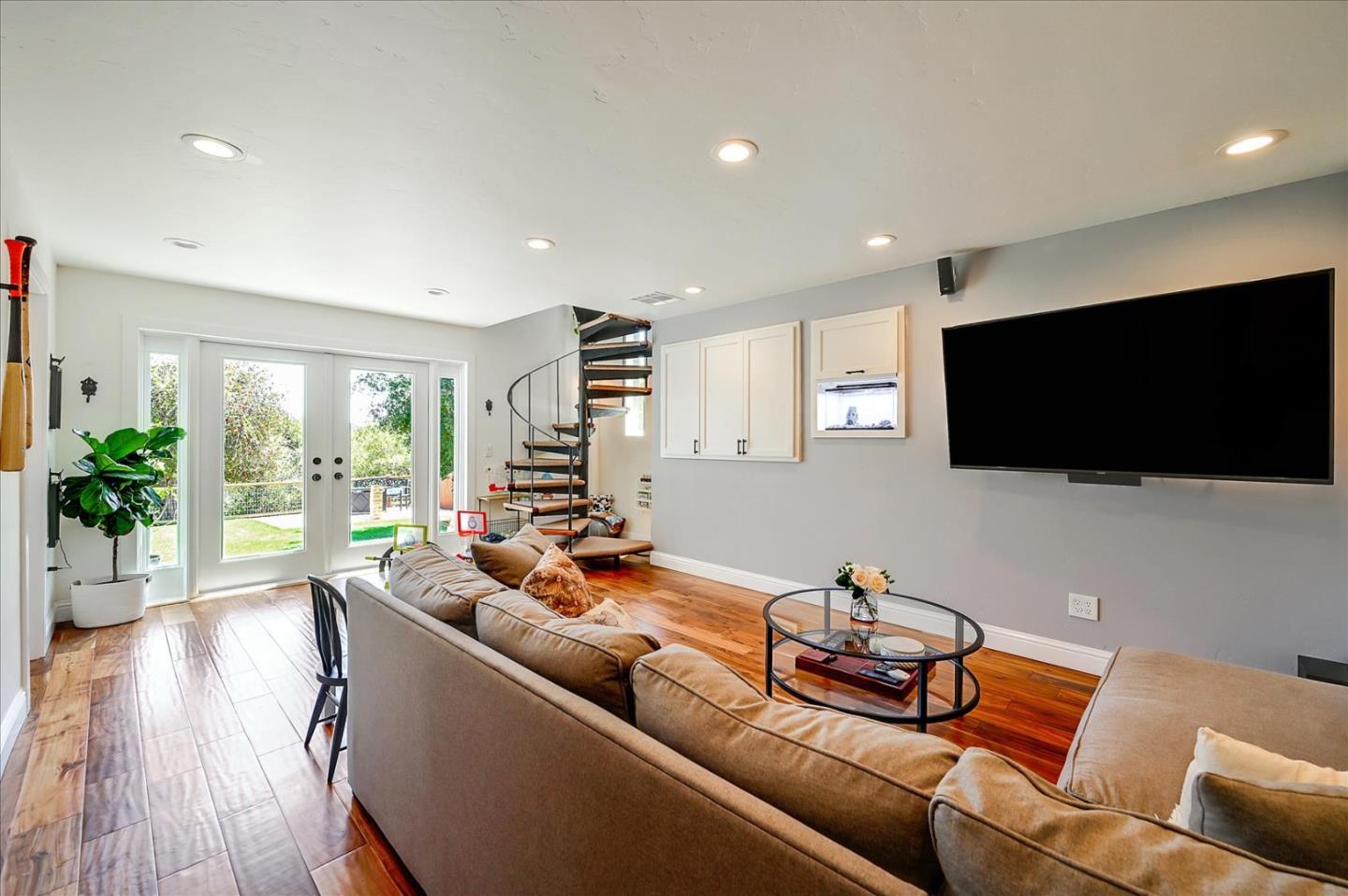 290 Alcott Road San Bruno, CA 94066 - Photo 34 of 52 Gallery Image 34