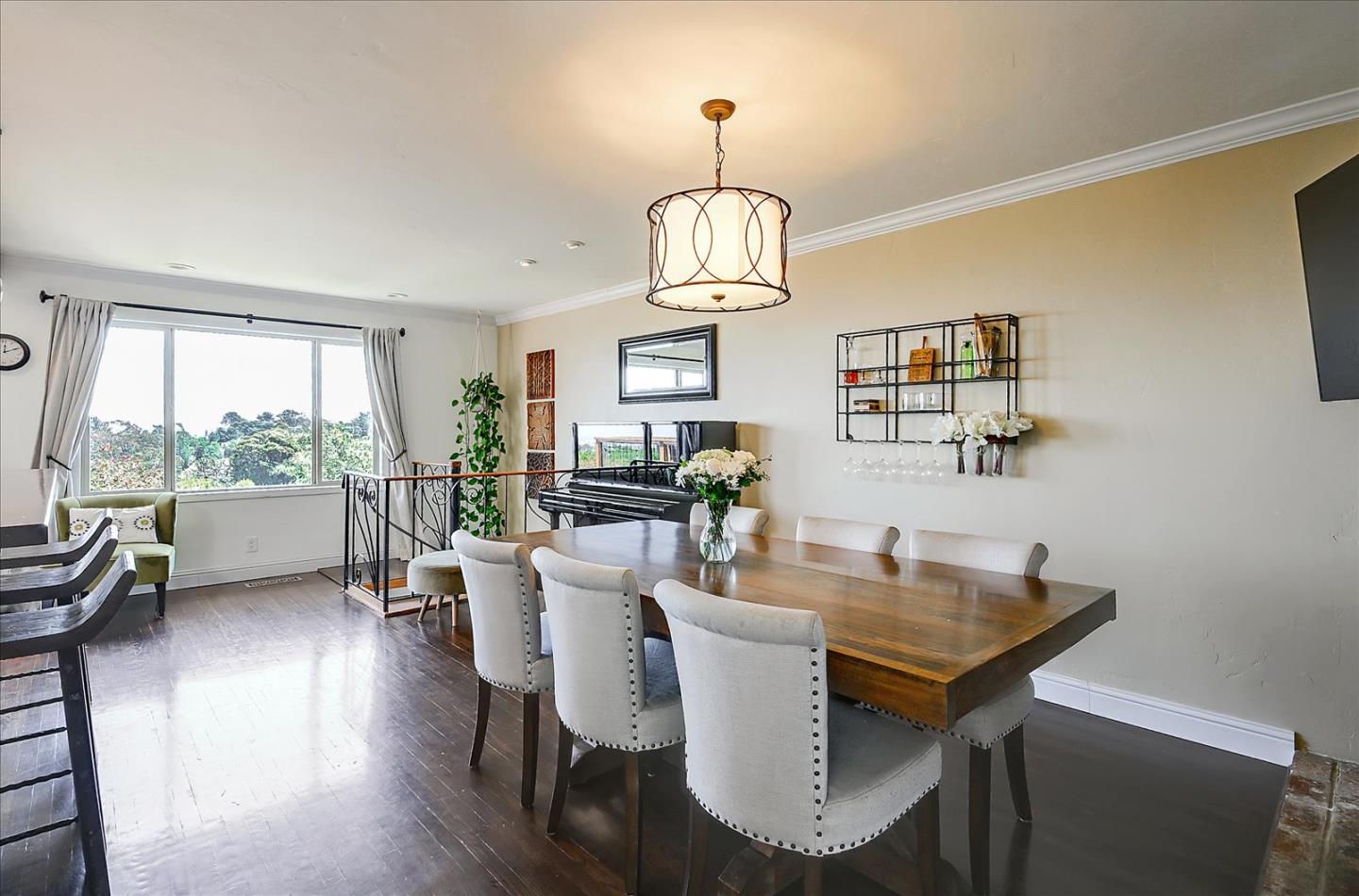 290 Alcott Road San Bruno, CA 94066 - Photo 9 of 52 Gallery Image 9