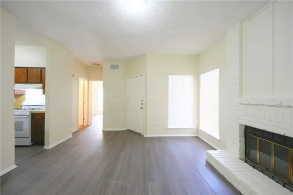 $1,095 | 11611 April Drive, Unit A, Austin, TX 78753