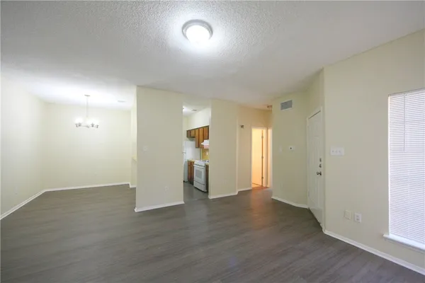 $1,095 | 11611 April Drive, Unit A, Austin, TX 78753