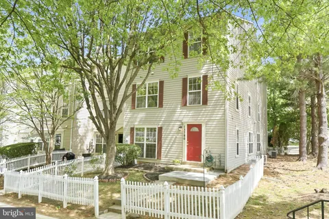 $430,000 | 13780 Lark Song Drive, Germantown, MD 20874