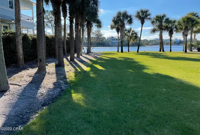 $725,000 | 423 Lakefront Drive, Panama City Beach, FL 32413