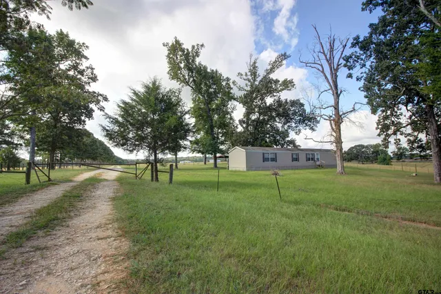 $1,870,000 | 1538 O'Quinn Road, Pollok, TX 75969