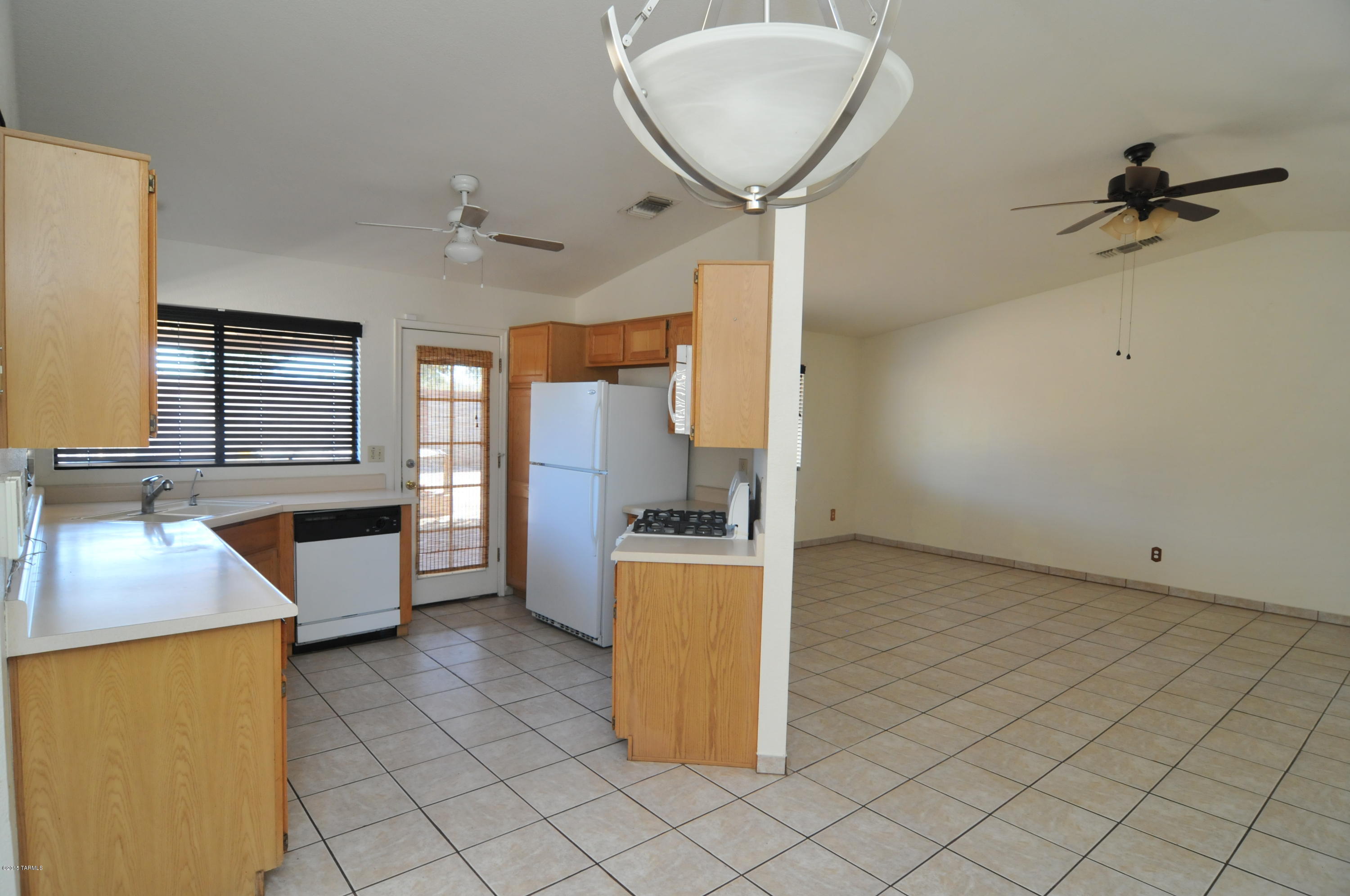 5540 North Baybrook Road Tucson, AZ 85741 - Photo 9 of 23
