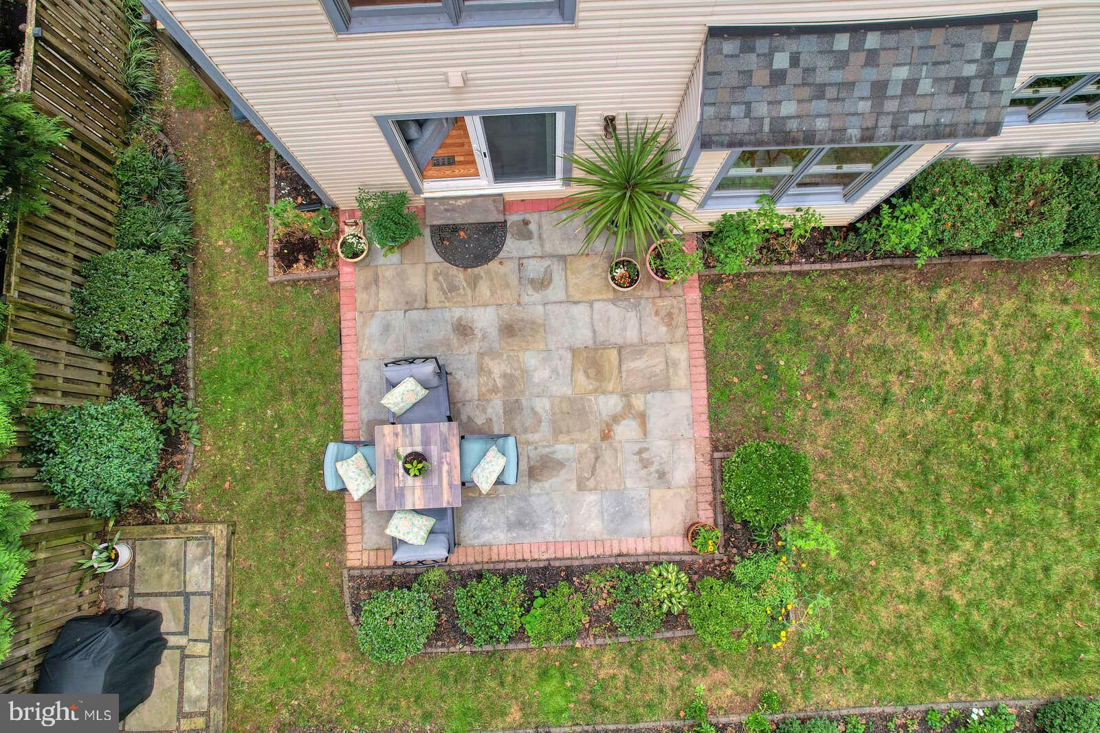 9505 Columbia Boulevard Silver Spring, MD 20910 - Photo 45 of 55 an aerial view of a house with a yard