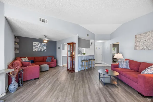 $525,000 | 1012 Murre Way, Suisun City, CA 94585