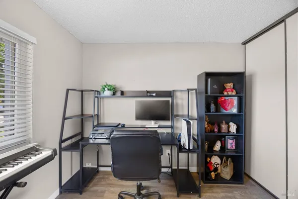 $525,000 | 1012 Murre Way, Suisun City, CA 94585