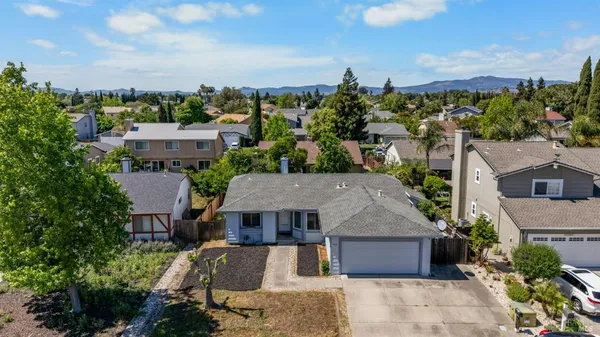 $525,000 | 1012 Murre Way, Suisun City, CA 94585