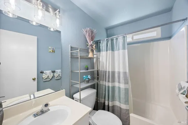 $525,000 | 1012 Murre Way, Suisun City, CA 94585