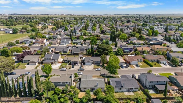 $525,000 | 1012 Murre Way, Suisun City, CA 94585