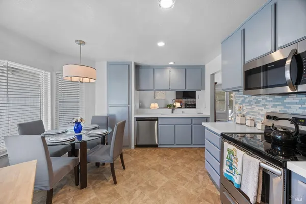 $525,000 | 1012 Murre Way, Suisun City, CA 94585