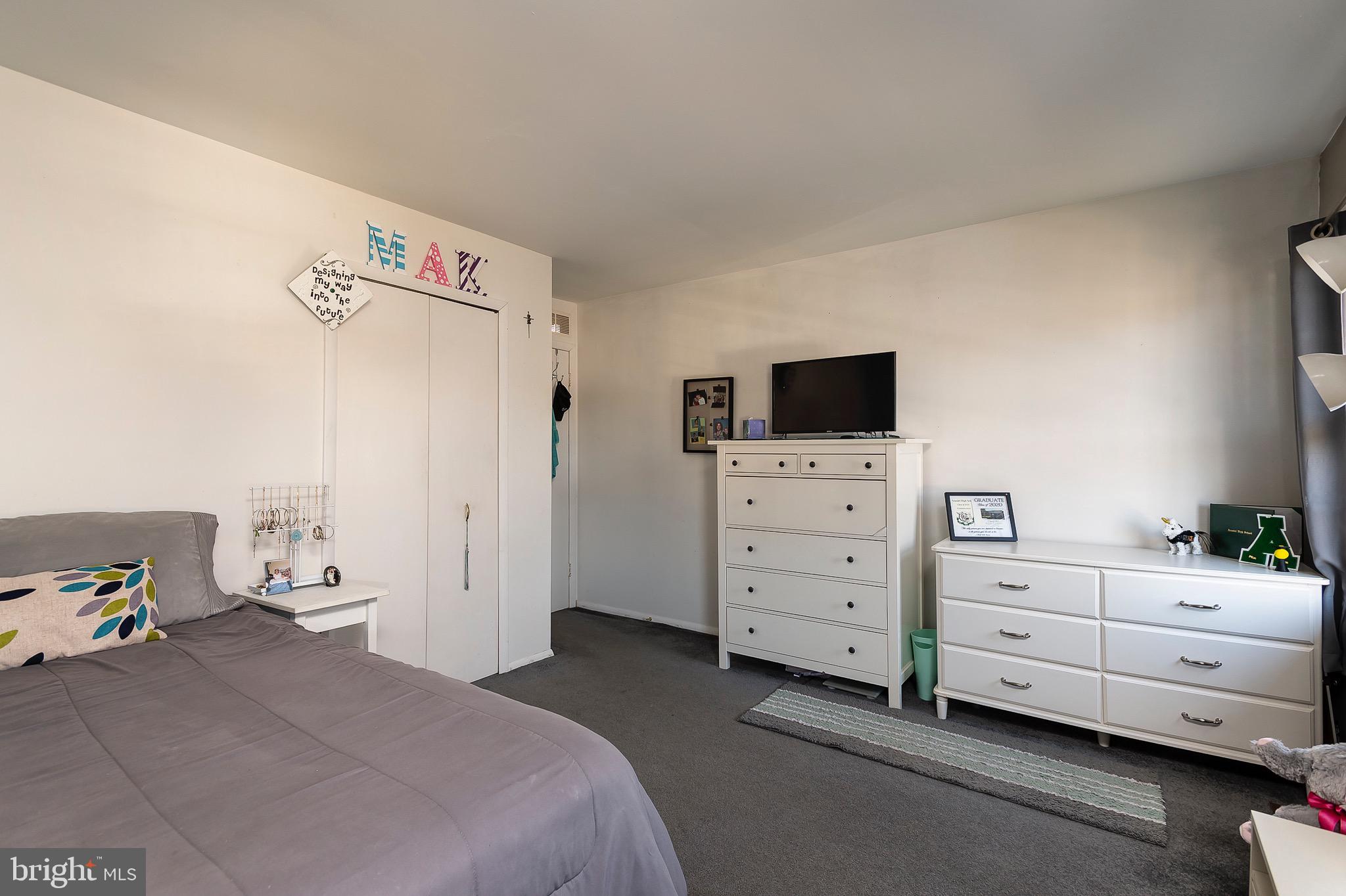1057 Springhill Way Gambrills, MD 21054 - Photo 21 of 31 Bedroom 2 (alt view)