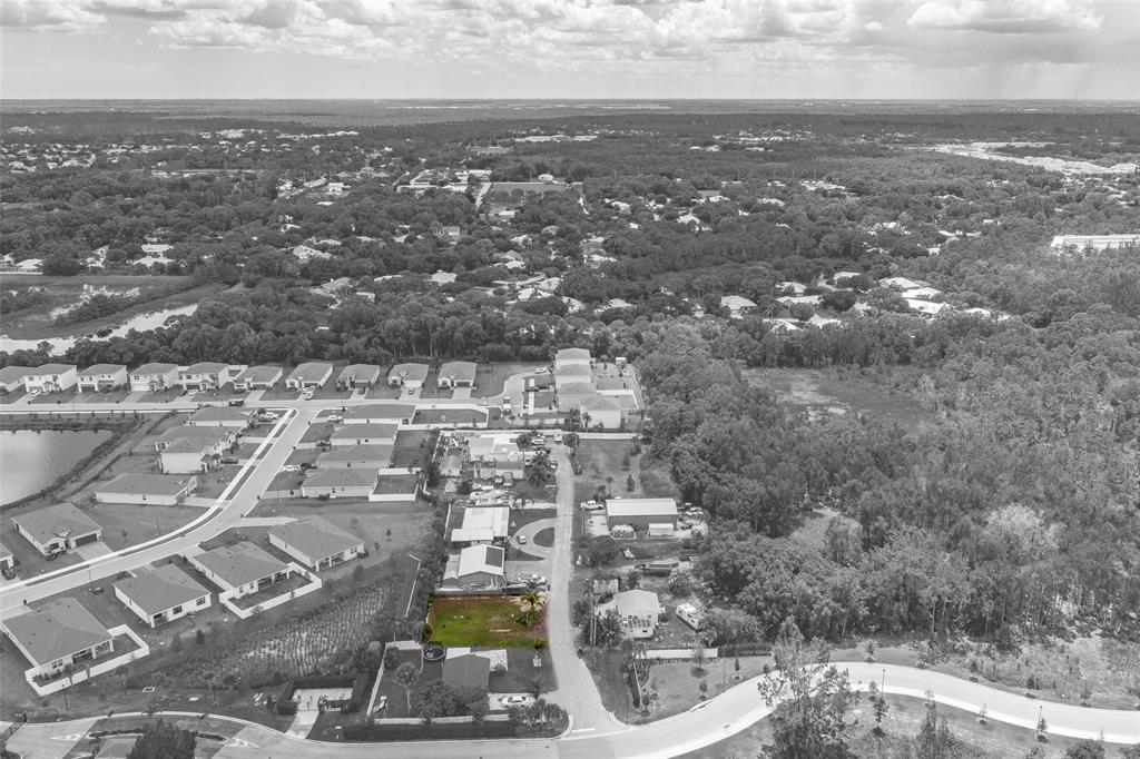 5754 Southeast Green Lane Stuart, FL 34997 - Photo 6 of 16 a view of a city