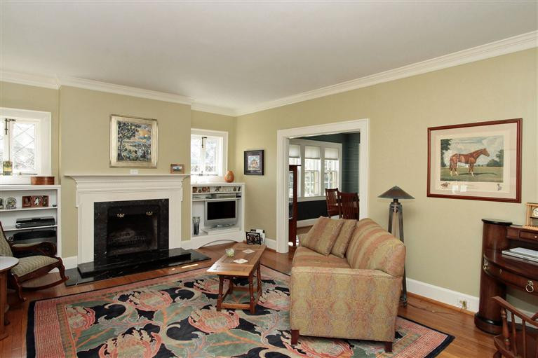 317 Desha Road Lexington, KY 40502 - Photo 4 of 31 Photo 4