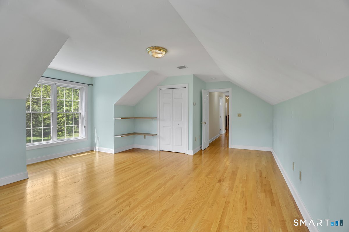 95 Higgins Road Cheshire, CT 06410 - Photo 26 of 40 Gallery Image 26