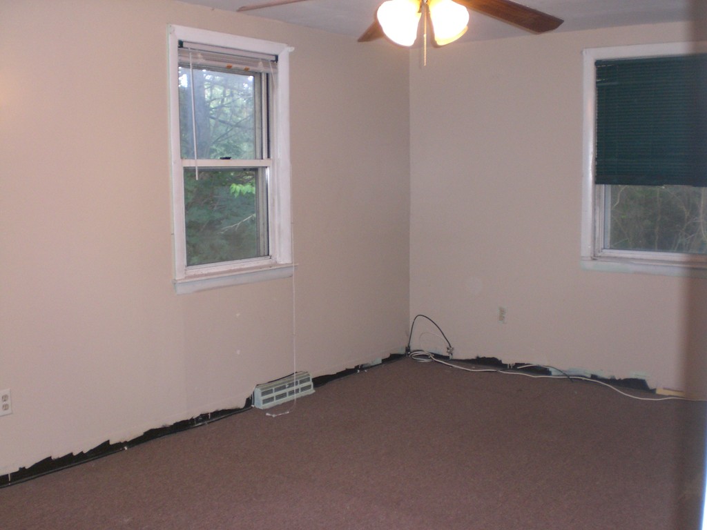 23 Eagle Street Ware, MA 01082 - Photo 11 of 12 Gallery Image 11