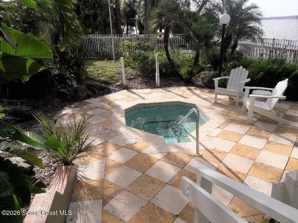 $1,450 | 225 South Tropical Trail, Unit 203, Merritt Island, FL 32952