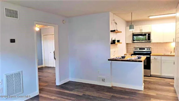 $1,450 | 225 South Tropical Trail, Unit 203, Merritt Island, FL 32952