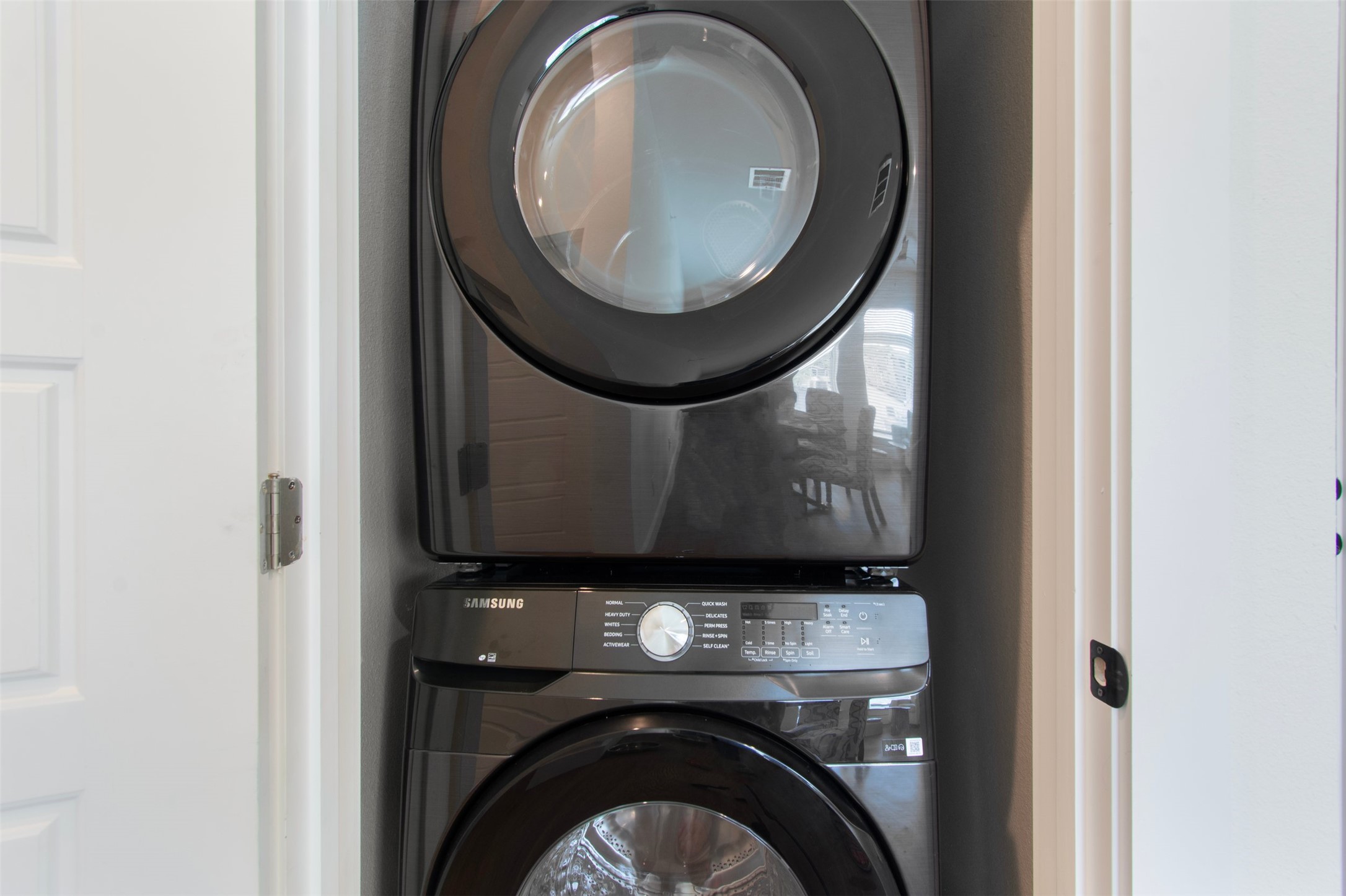 1811 Webberville Road, Unit 1305 Austin, TX 78721 - Photo 5 of 15 a close view of washer and dryer