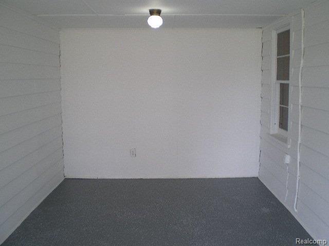 1561 Sisson Road Imlay City, MI 48444 - Photo 23 of 25 Covered breezeway to attached ga