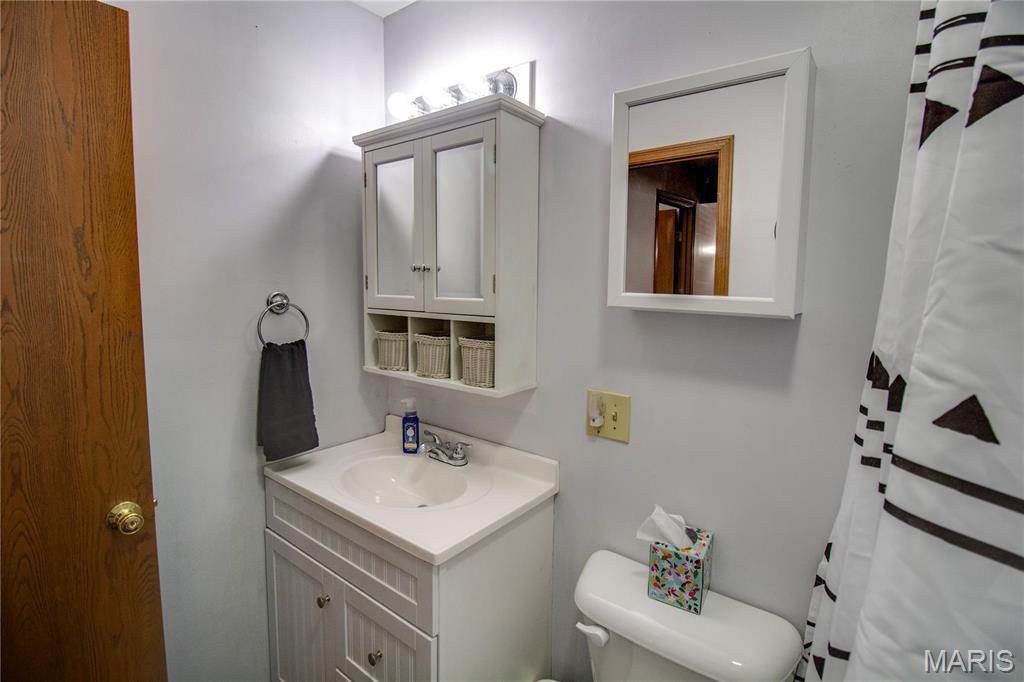 4743 Ahrens Avenue Roxana, IL 62025 - Photo 16 of 34 Gallery Image 16