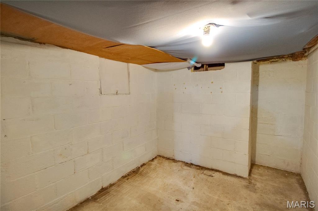 4743 Ahrens Avenue Roxana, IL 62025 - Photo 23 of 34 Gallery Image 23