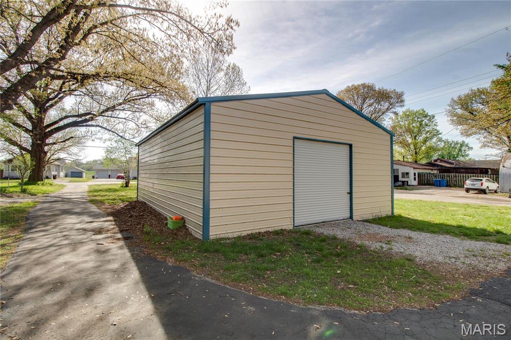 4743 Ahrens Avenue Roxana, IL 62025 - Photo 31 of 34 Gallery Image 31