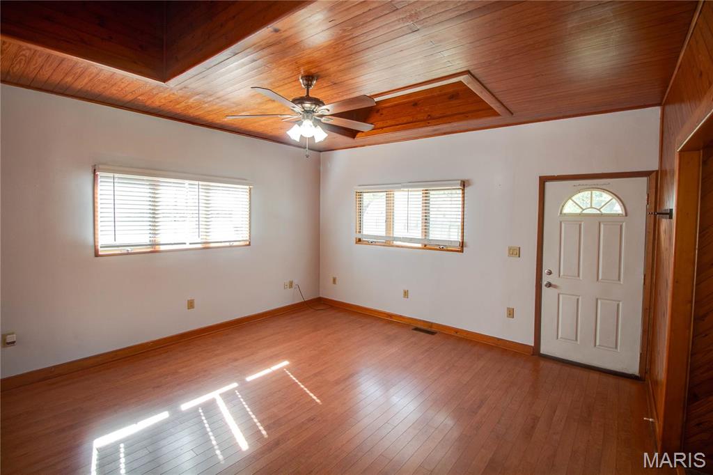 4743 Ahrens Avenue Roxana, IL 62025 - Photo 6 of 34 Gallery Image 6