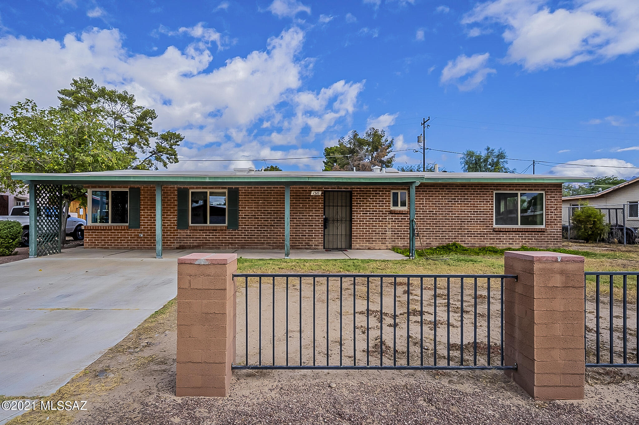 1310 West Mohave Road Tucson, AZ 85705 - Photo 1 of 34