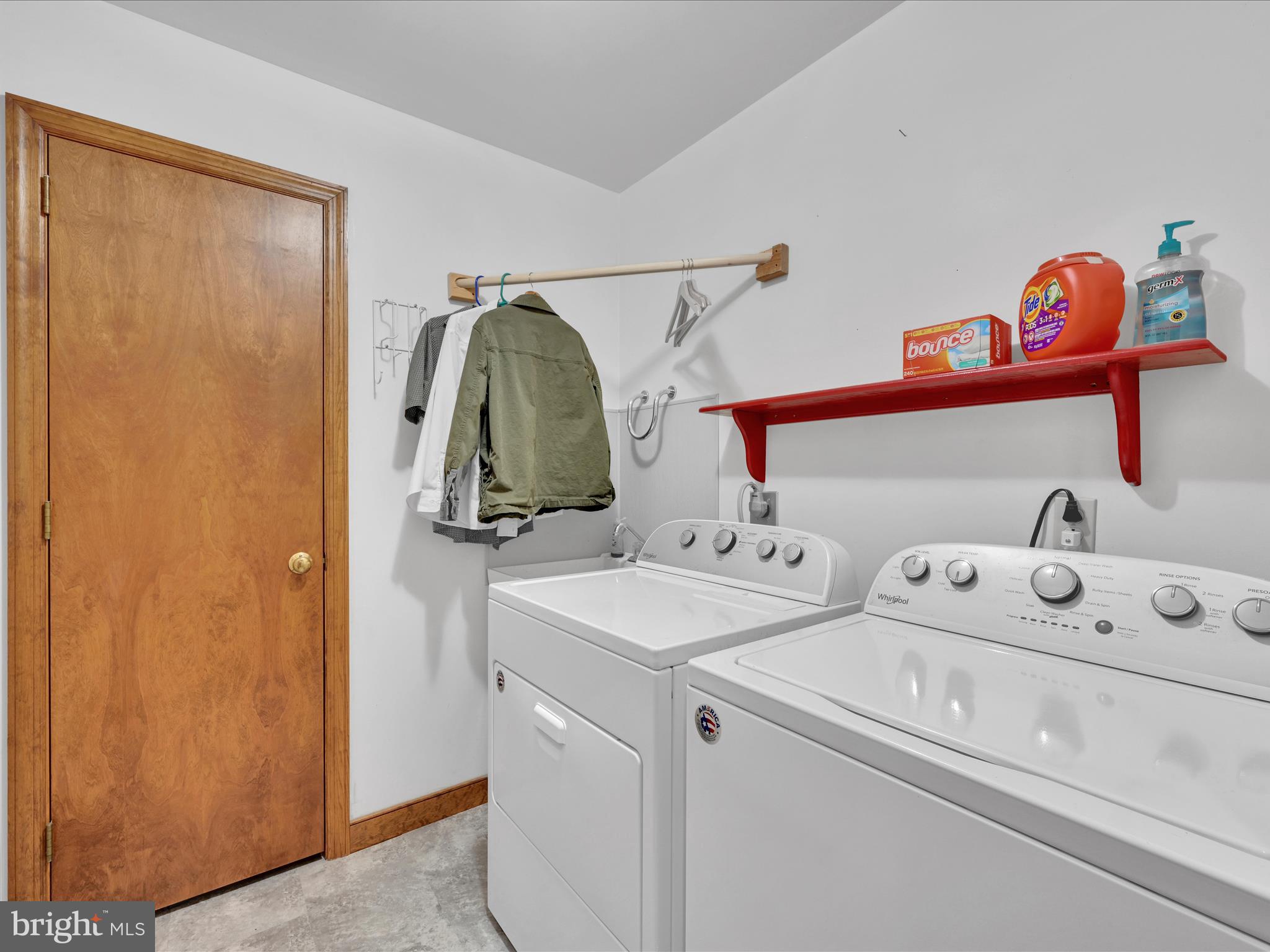 3420 River Road Conestoga, PA 17516 - Photo 30 of 44 Laundry