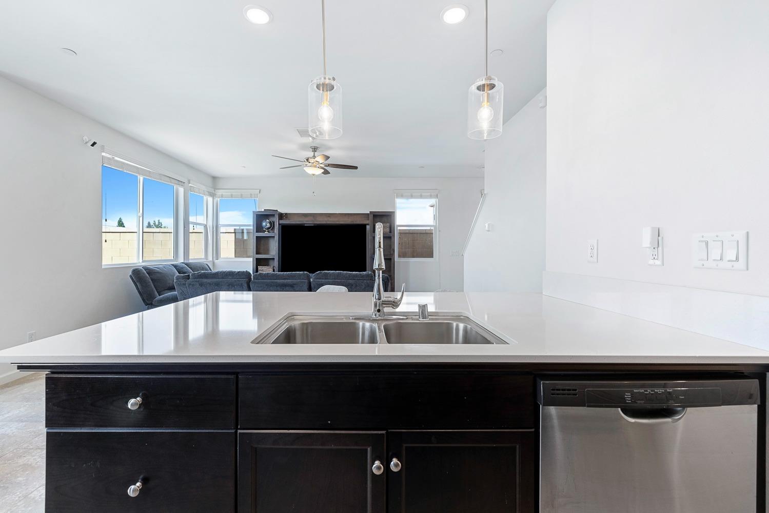 3606 Parkstone Way Clovis, CA 93619 - Photo 14 of 38 a view of a workspace with furniture