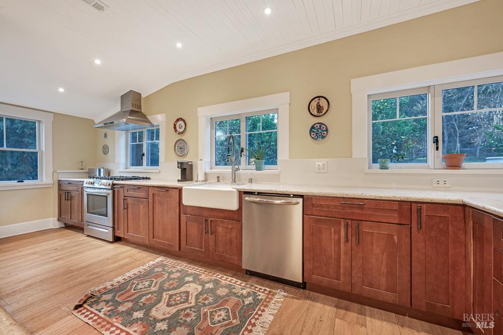 6740 Covey Road Forestville, CA 95436 - Photo 17 of 59