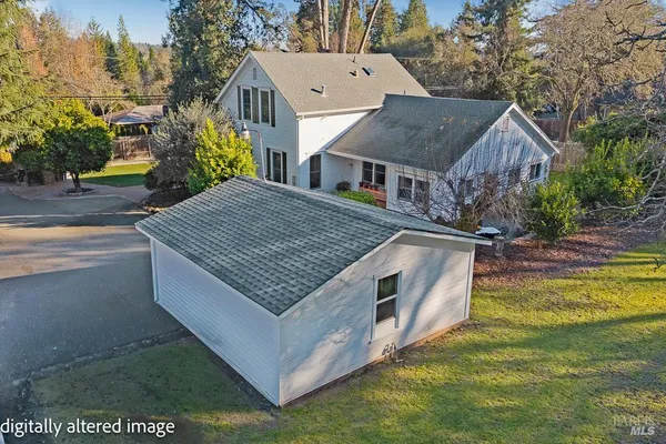 $1,300,000 | 6740 Covey Road, Forestville, CA 95436