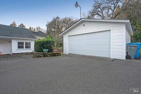 $1,300,000 | 6740 Covey Road, Forestville, CA 95436