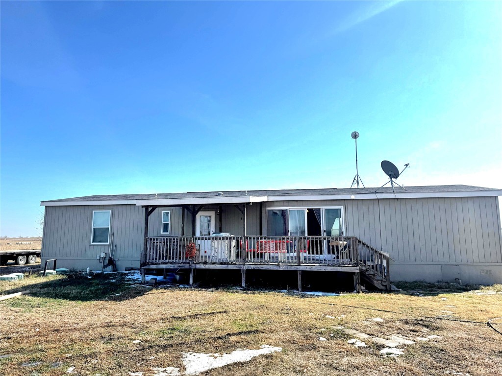3278 County Road 417 Thorndale, TX 76577 - Photo 16 of 24 a view of swimming pool with deck