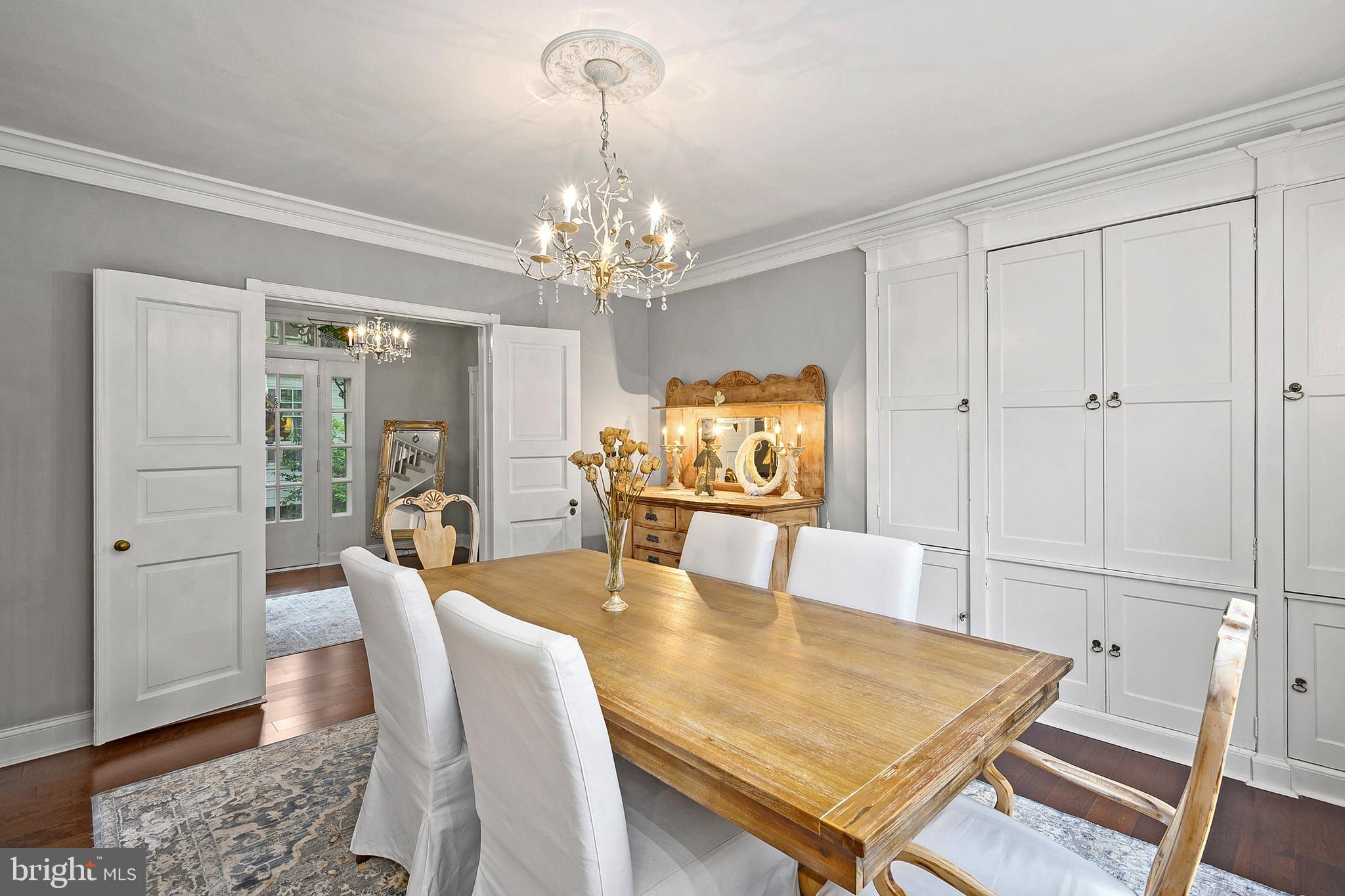 2445 Pickwick Road Baltimore, MD 21207 - Photo 28 of 58 Dining Room