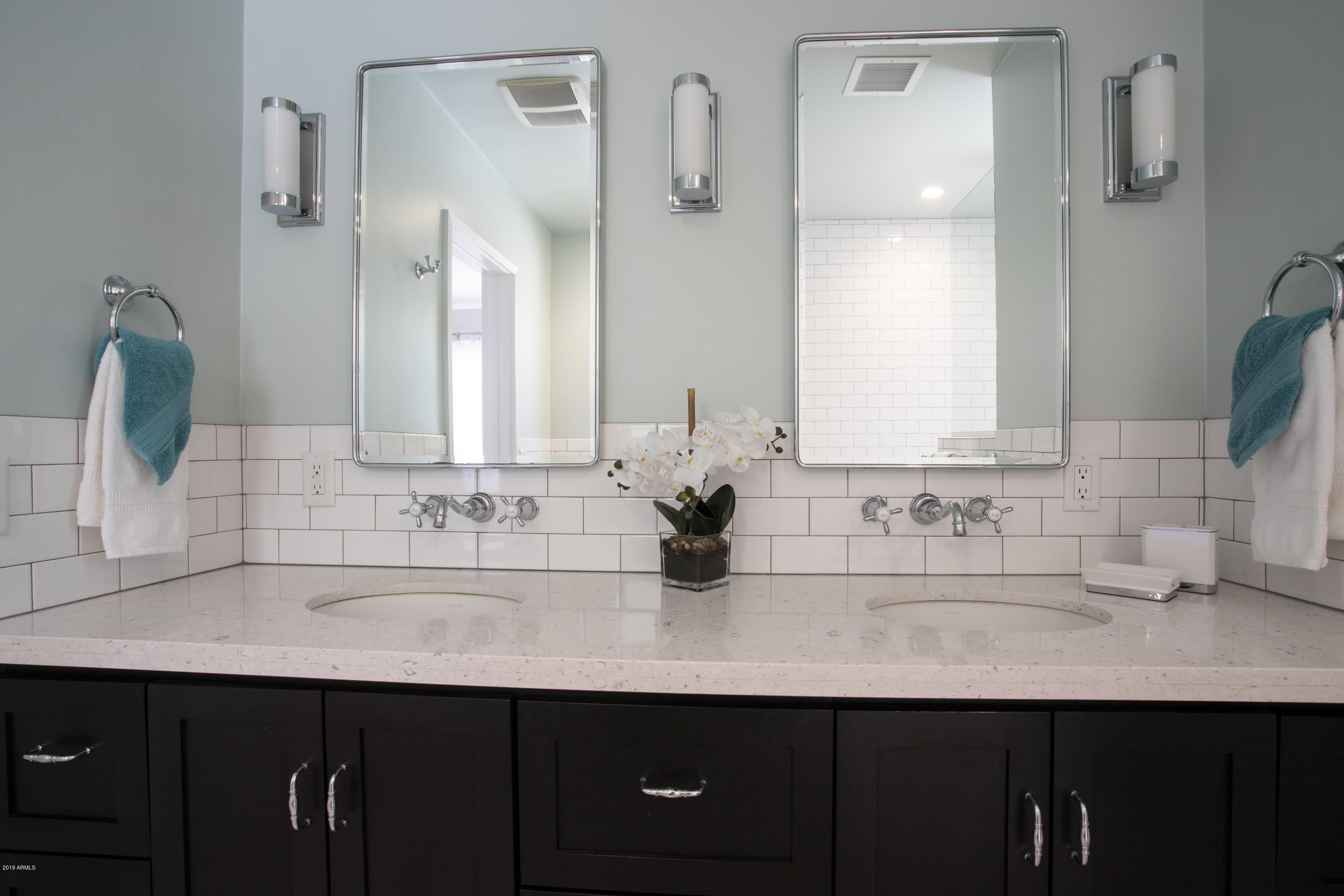 321 East Alvarado Road Phoenix, AZ 85004 - Photo 15 of 26 321 E Alvarado m bath 2