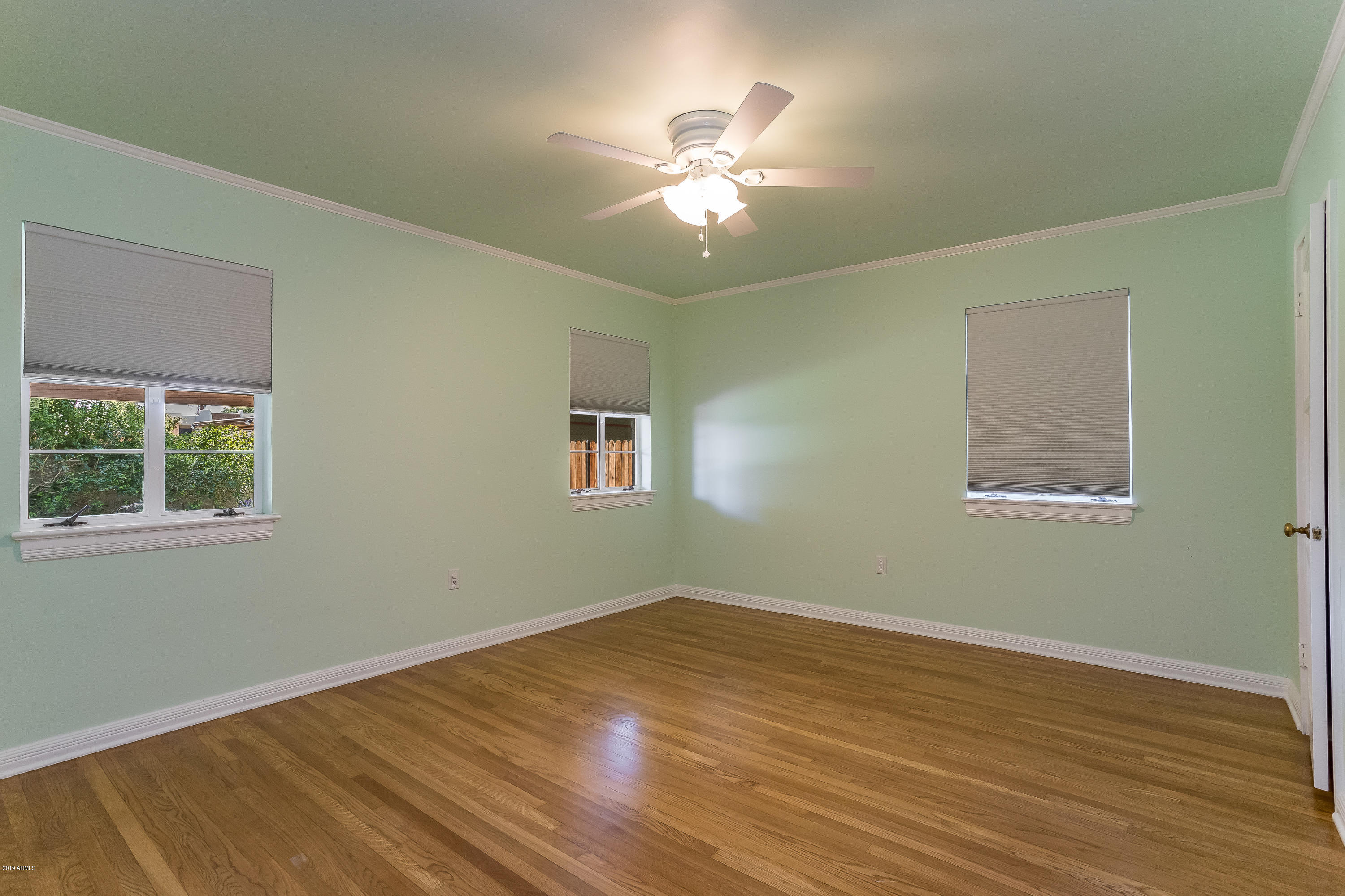 321 East Alvarado Road Phoenix, AZ 85004 - Photo 18 of 26 321 E Alvarado bed 3