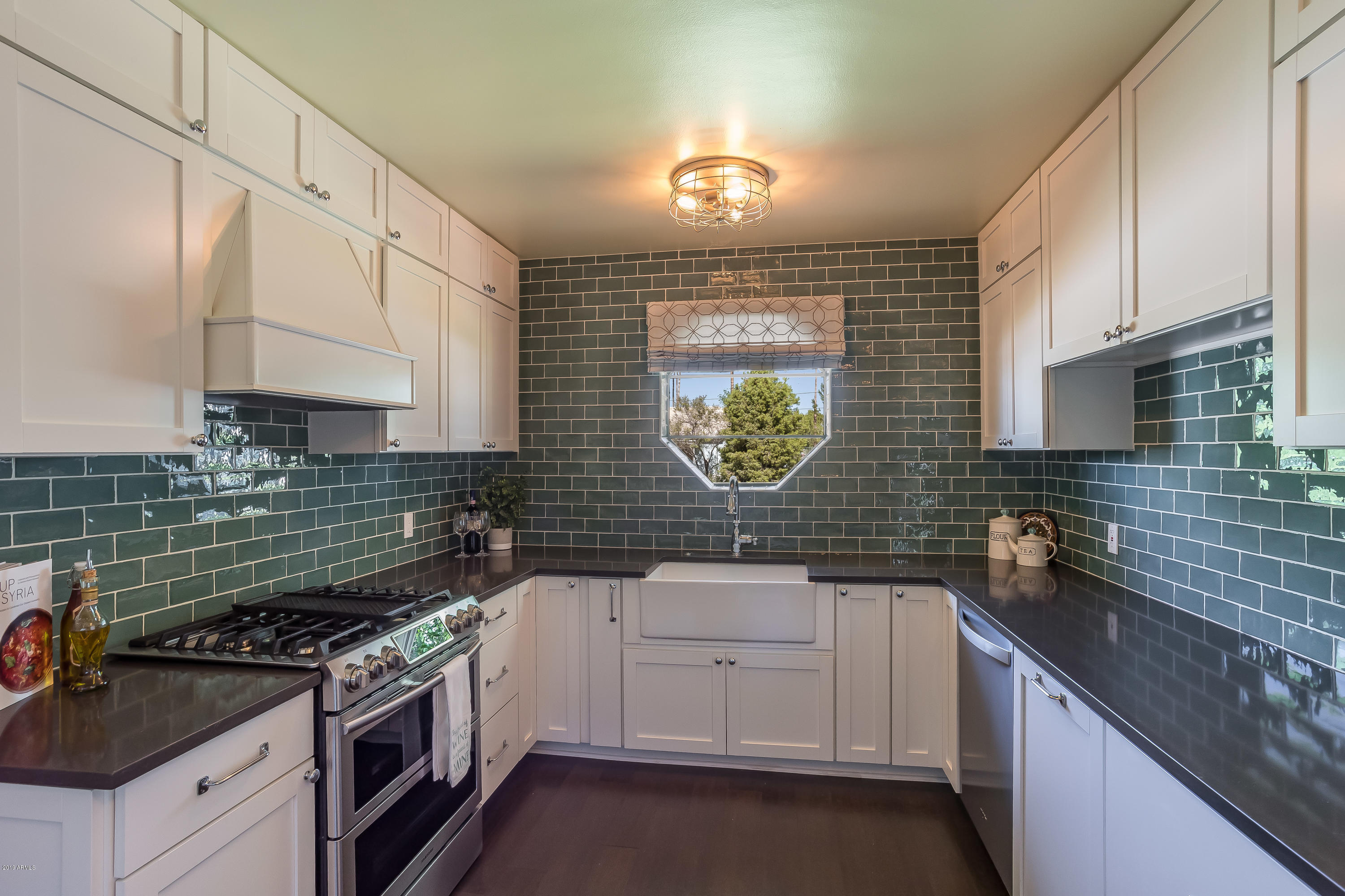 321 East Alvarado Road Phoenix, AZ 85004 - Photo 8 of 26 321 E Alvarado kitch 1