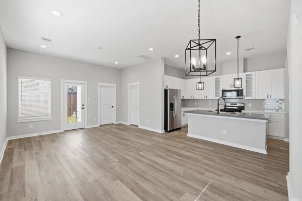 $2,675 | 11303 Stonework Grove Lane, Houston, TX 77076