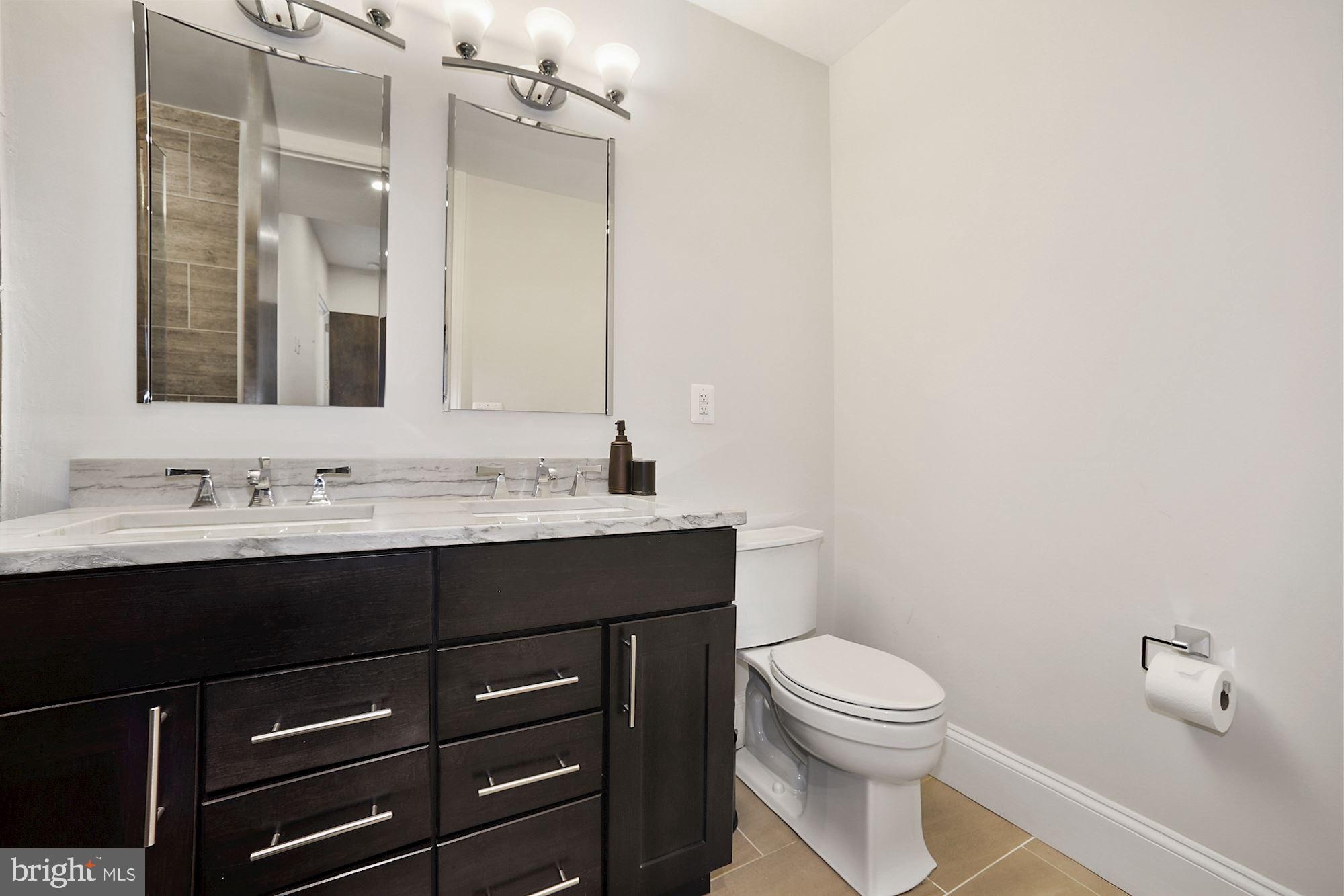 2298 Champlain Street Northwest, Unit B Washington, DC 20009 - Photo 43 of 65