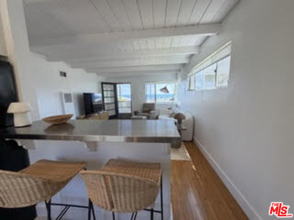 25119 Malibu Road Malibu, CA 90265 - Photo 6 of 18