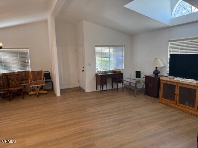 4499 Copland Drive, Unit 51 Ventura, CA 93003 - Photo 5 of 11 IMG_6905
