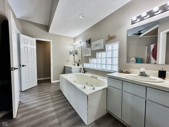 $375,000 | 200 Bailliere Drive, Martinsville, IN 46151