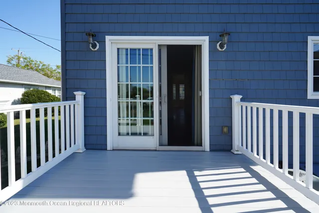 $5,000 | 111 Main Street, Unit RD2, Avon-by-the-Sea, NJ 07717