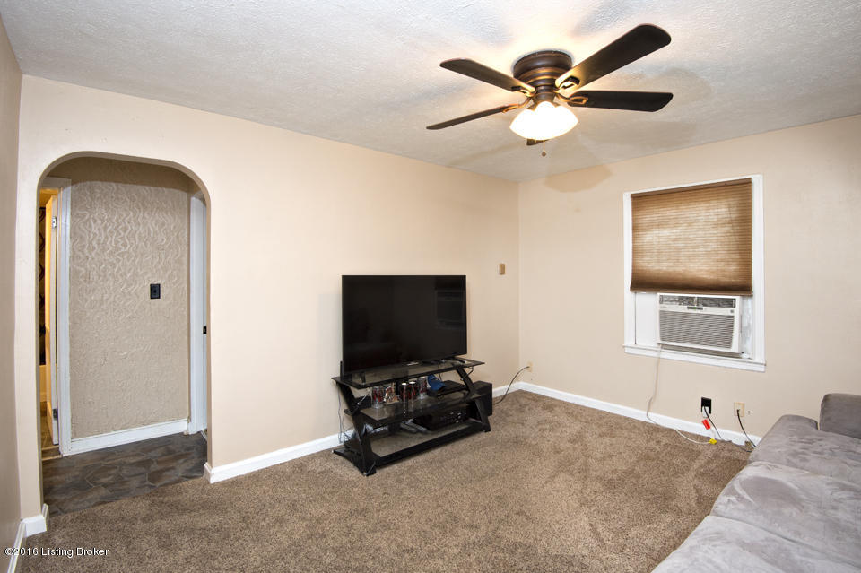 8719 Blue Lick Road Louisville, KY 40219 - Photo 6 of 27 Wall A/C unit