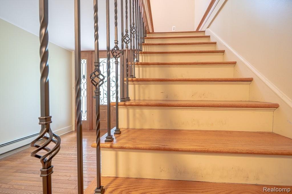 25710 Power Road Farmington Hills, MI 48336 - Photo 20 of 87